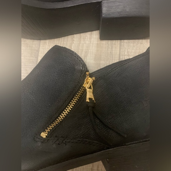 UGG Australia Womens Glee Black Ankle Boots Size 11 - Picture 4 of 10